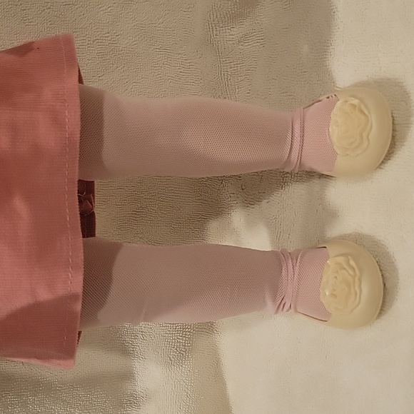 Our Generation Sienna 18" Doll w/ Brown Hair - Picture 4 of 5